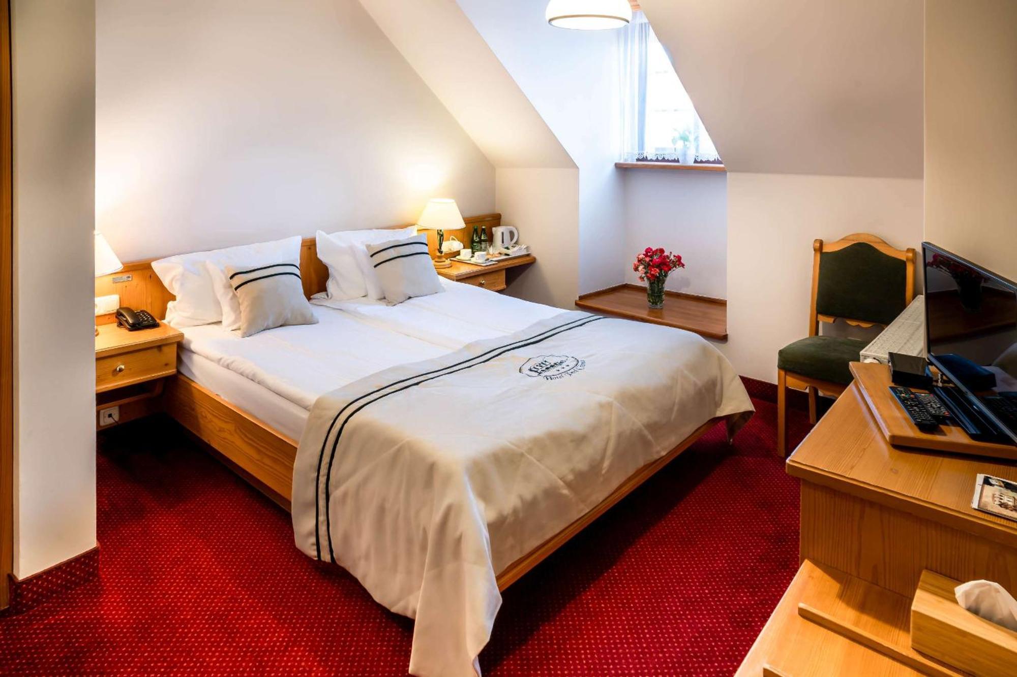Hotel Pod Cizemka Сандомир Экстерьер фото
