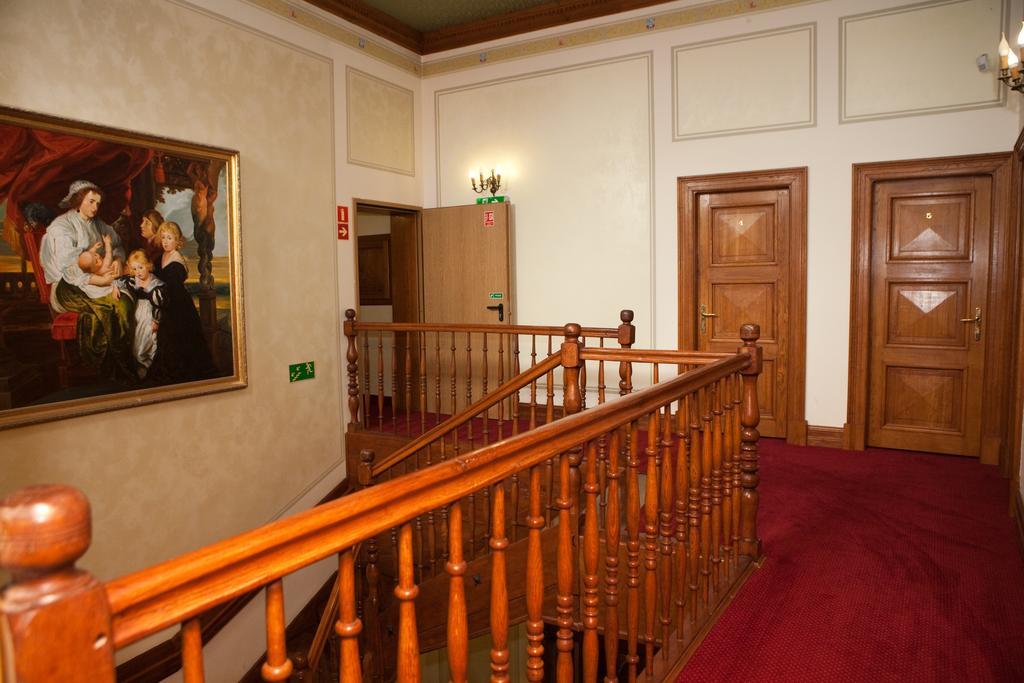 Hotel Pod Cizemka Сандомир Экстерьер фото