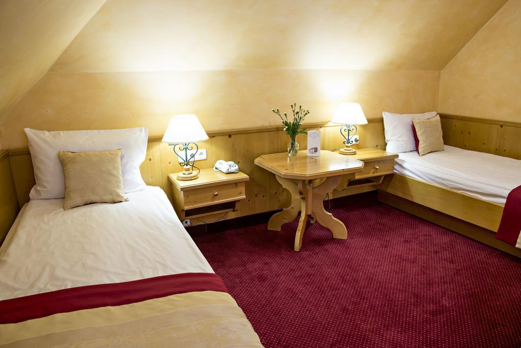 Hotel Pod Cizemka Сандомир Экстерьер фото